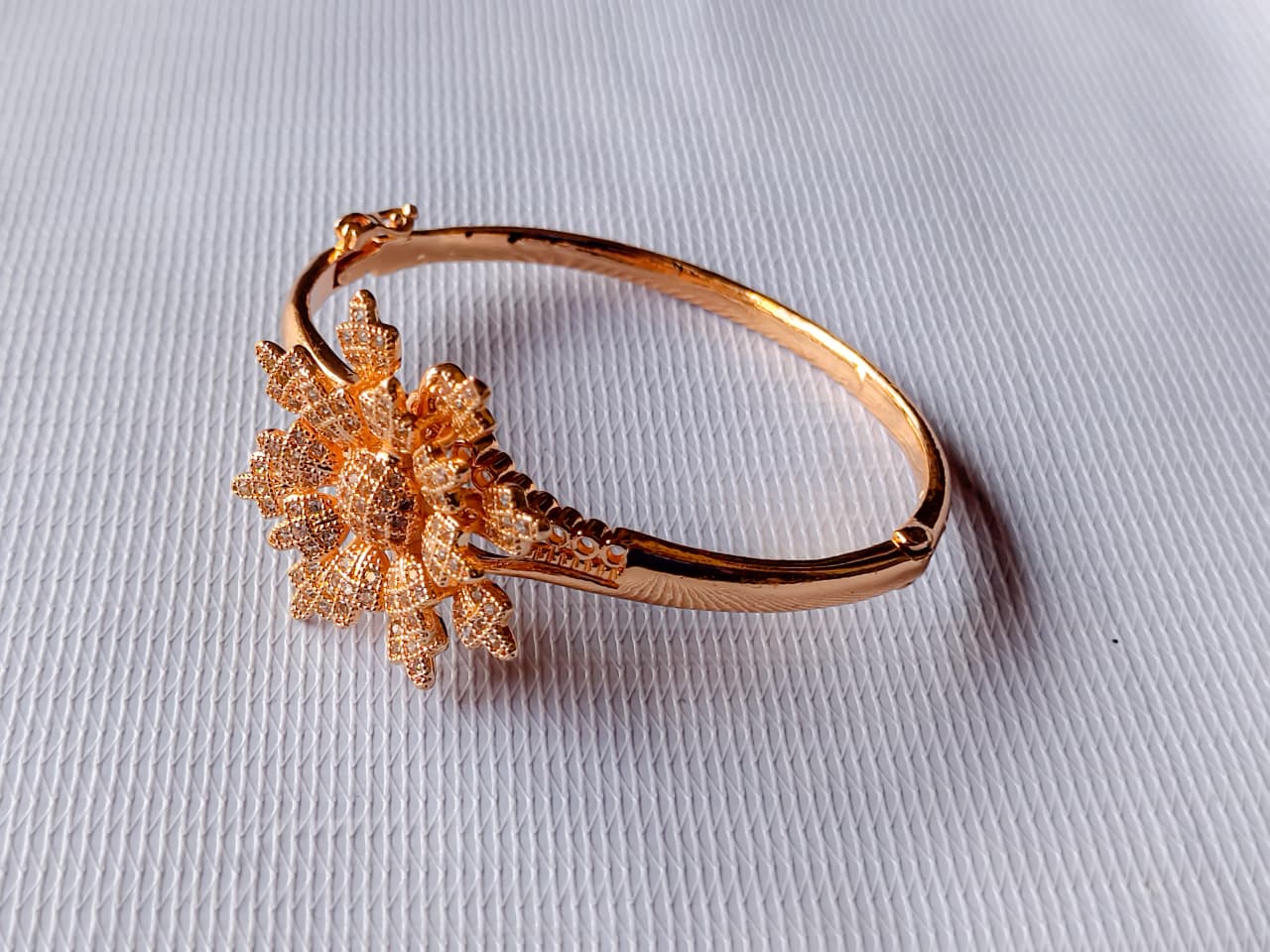 Beautifull and latest design jewlary Complete set